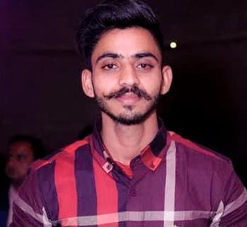 Pardeep Choudhary, Software Engineer & Full Stack Developer